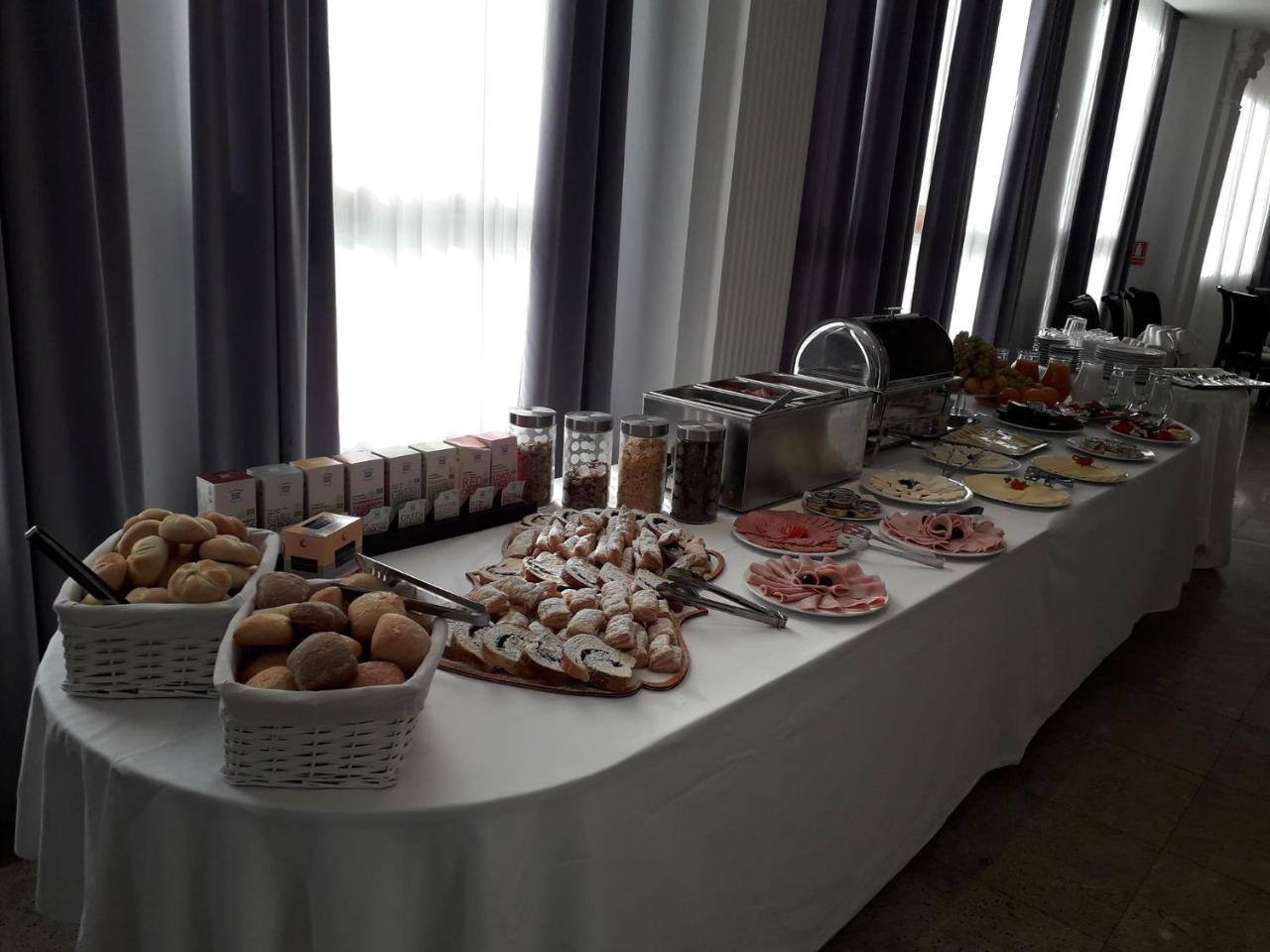 Hotel Transilvania Zalău Εξωτερικό φωτογραφία